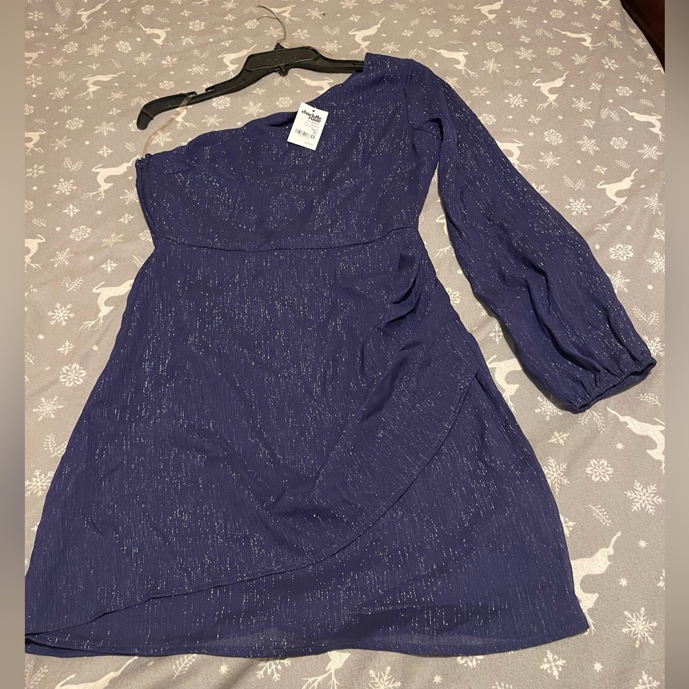 One side sholder sleeves women dress